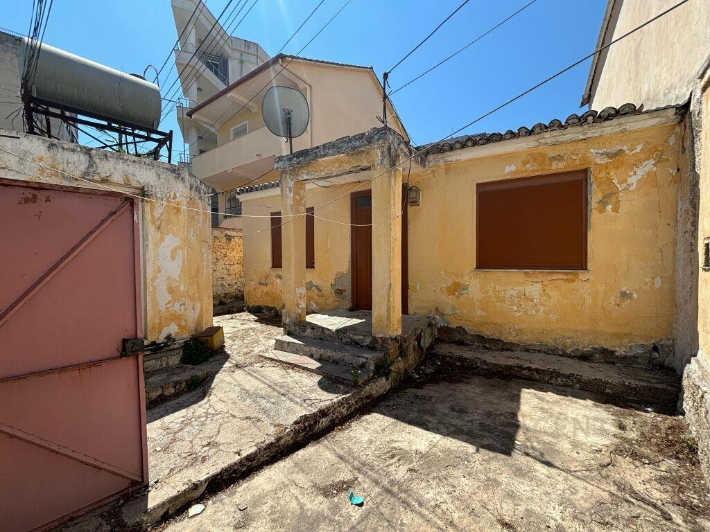 SHITET SHTEPI PRIVATE NE QENDER TE DURRESIT!!!