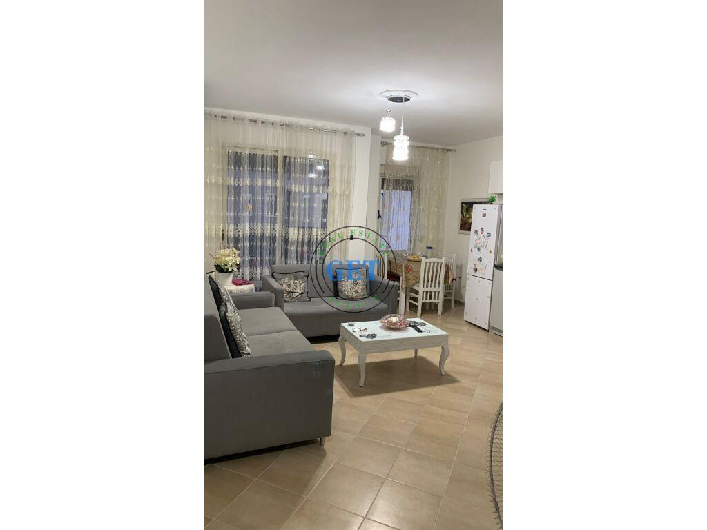 Shitet, Apartament 1+1, Plazh, Rrota e Kuqe, Durres.