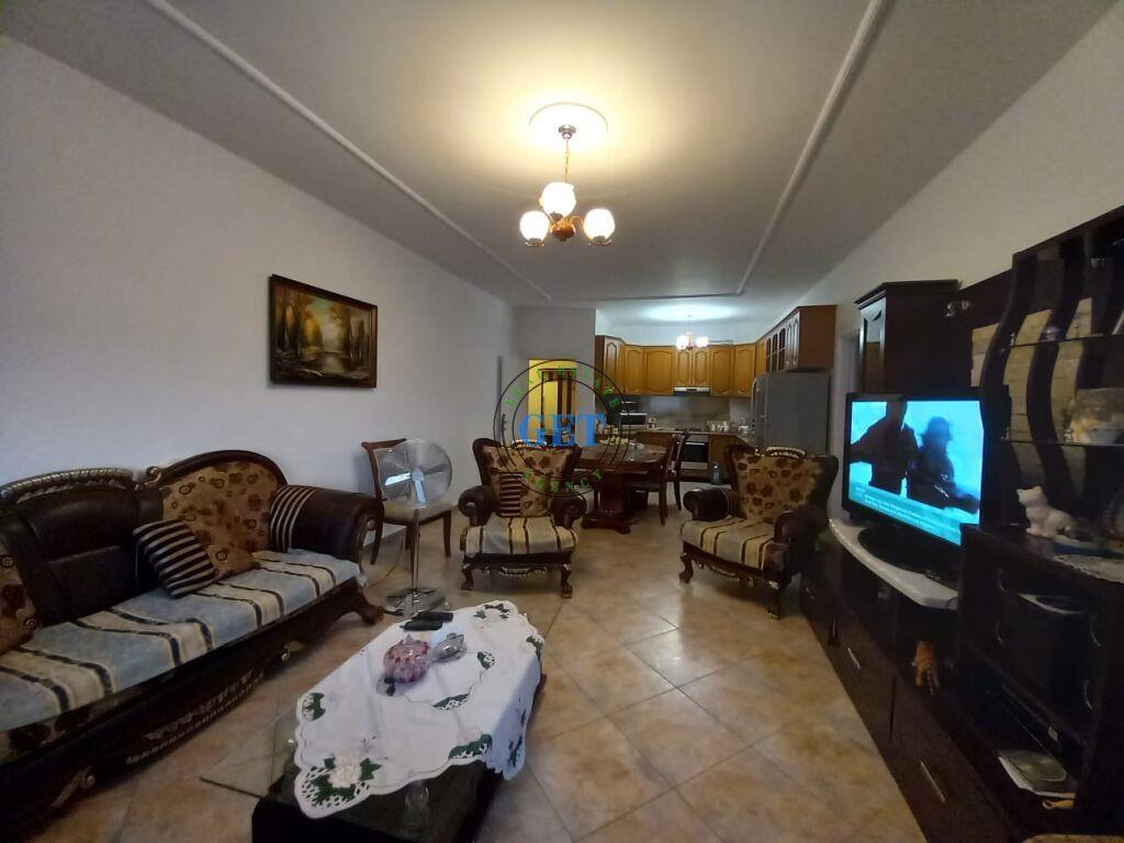 Qira, Apartament 2+1+2 Ish Urt, Durres
