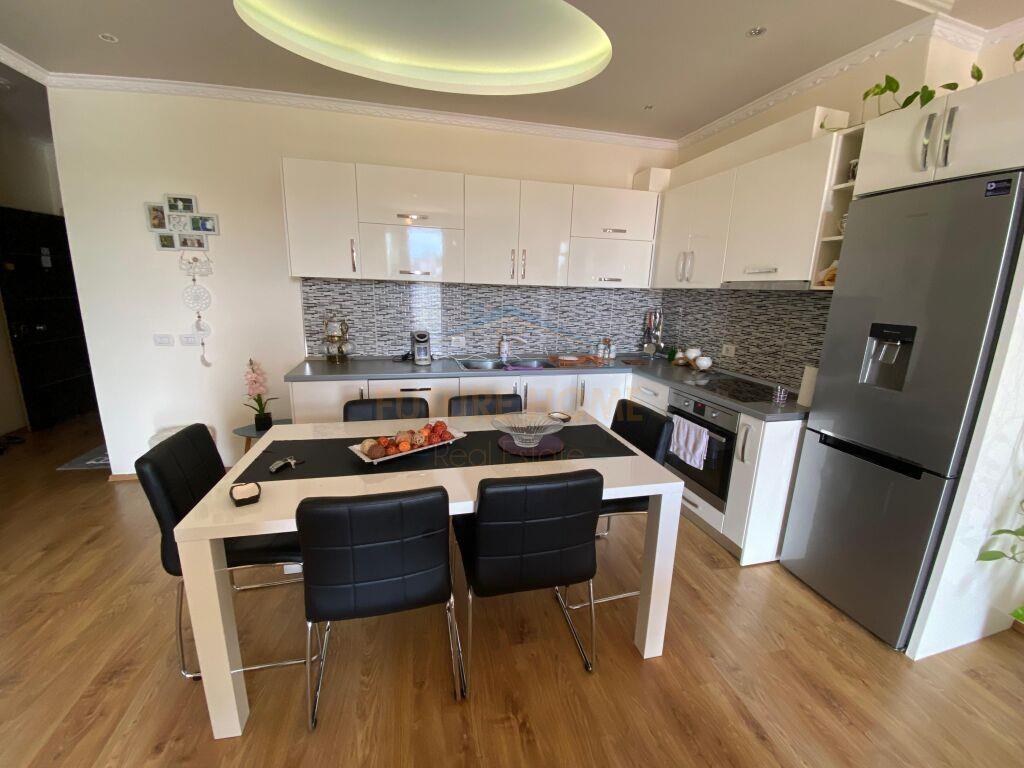 Shitet,APartament 2+1,Rruga Gramoz Pashko