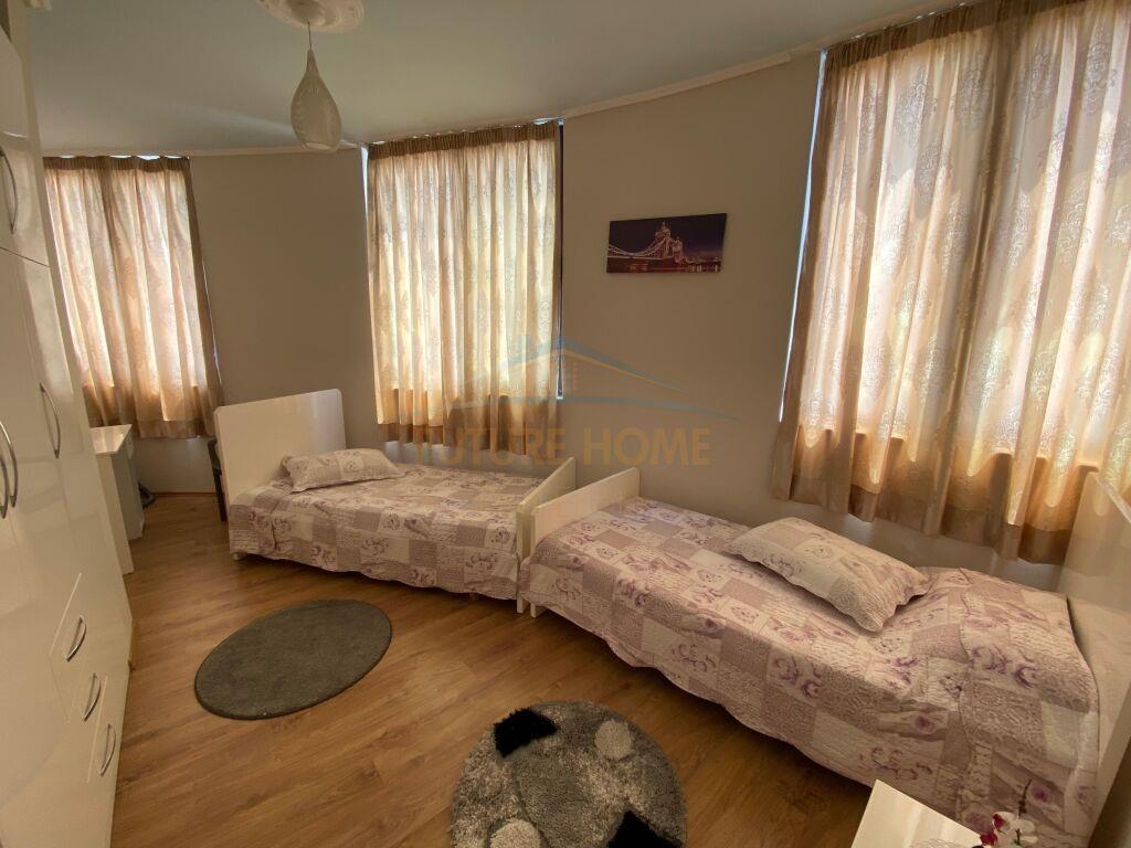 Shitet,APartament 2+1,Rruga Gramoz Pashko