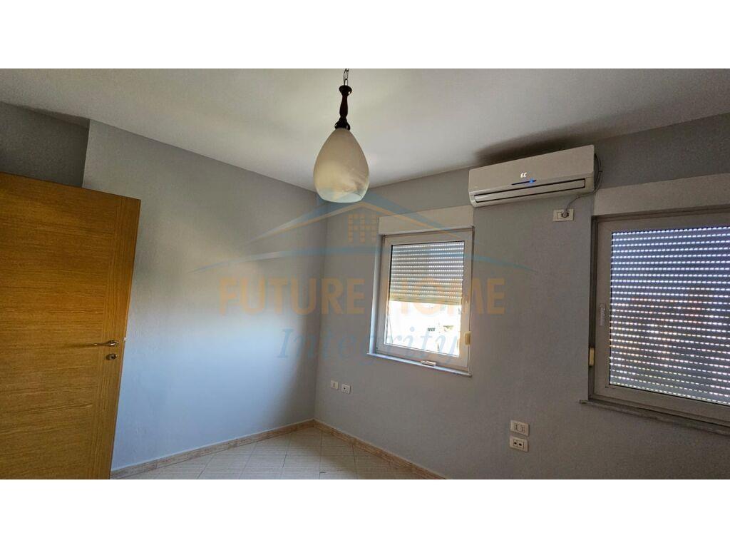 Qera, Apartament 2+1+2+Garazhd, Rruga e Elbasanit, Tiranë.