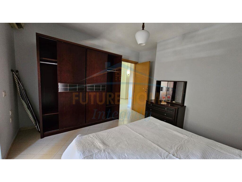 Qera, Apartament 2+1+2+Garazhd, Rruga e Elbasanit, Tiranë.