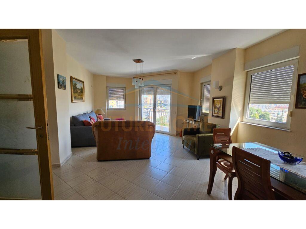 Qera, Apartament 2+1+2+Garazhd, Rruga e Elbasanit, Tiranë.