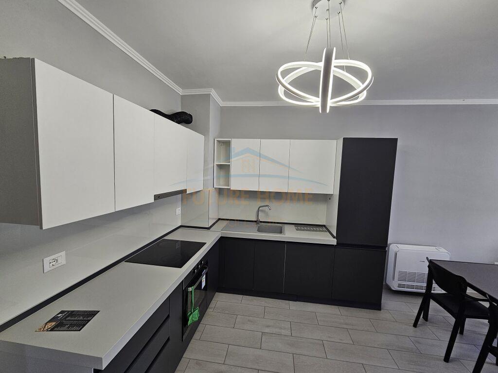 Qira, Apartament 1+1, Rruga 5 Maj, Tirane.
