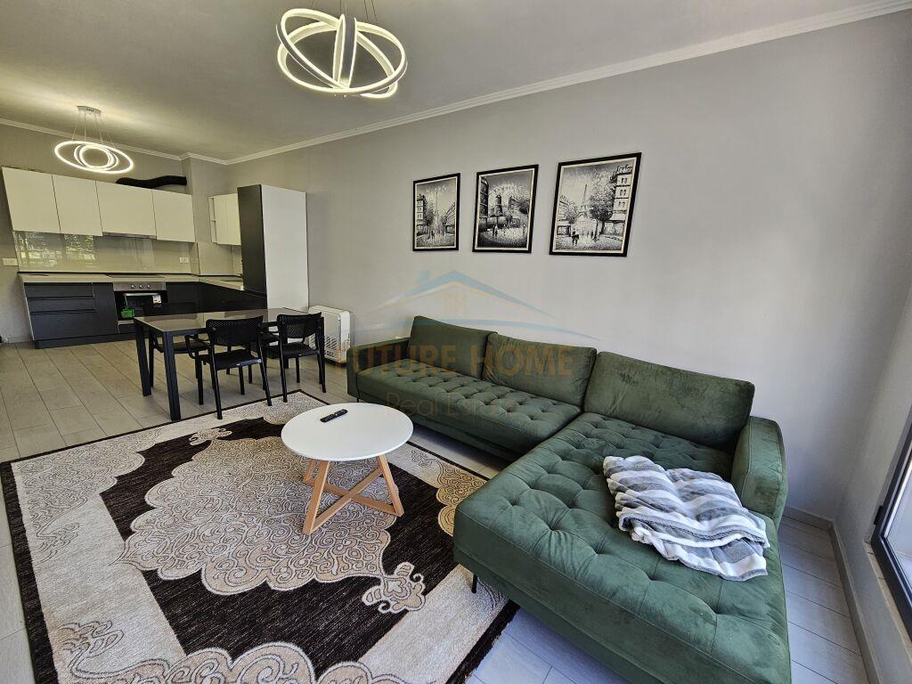 Qira, Apartament 1+1, Rruga 5 Maj, Tirane.