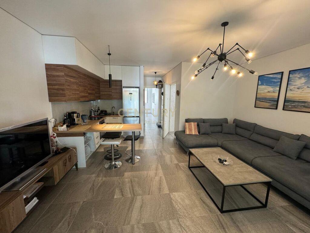 SHITET APARTAMENT 1+1 NE SAN PIETRO GJIRI I LALZIT!