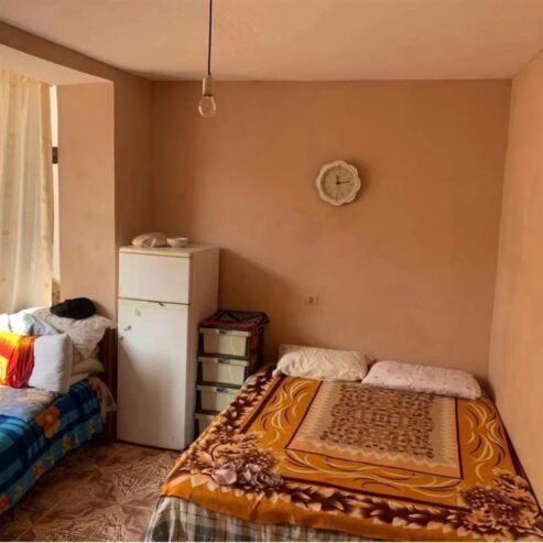 shitet apartament vila koral/plazh