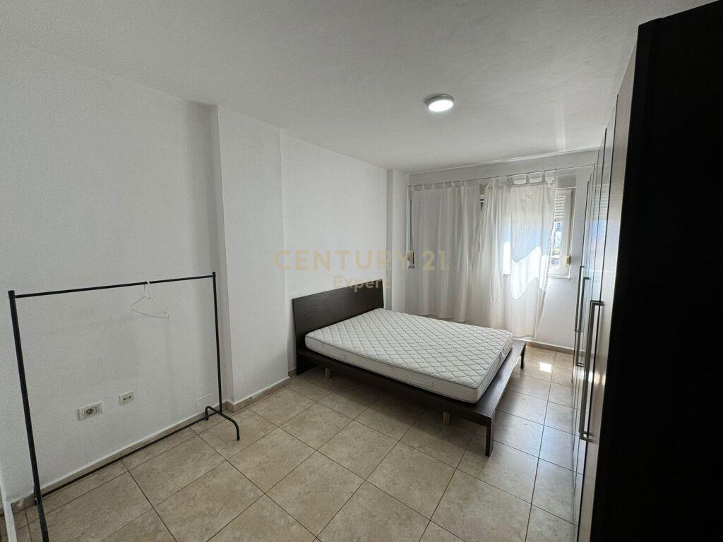 Apartament 1+1 me Qira në Rruga e Durrësit. expert98341