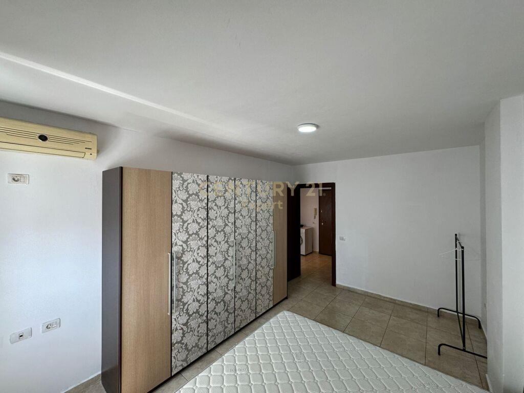 Apartament 1+1 me Qira në Rruga e Durrësit. expert98341