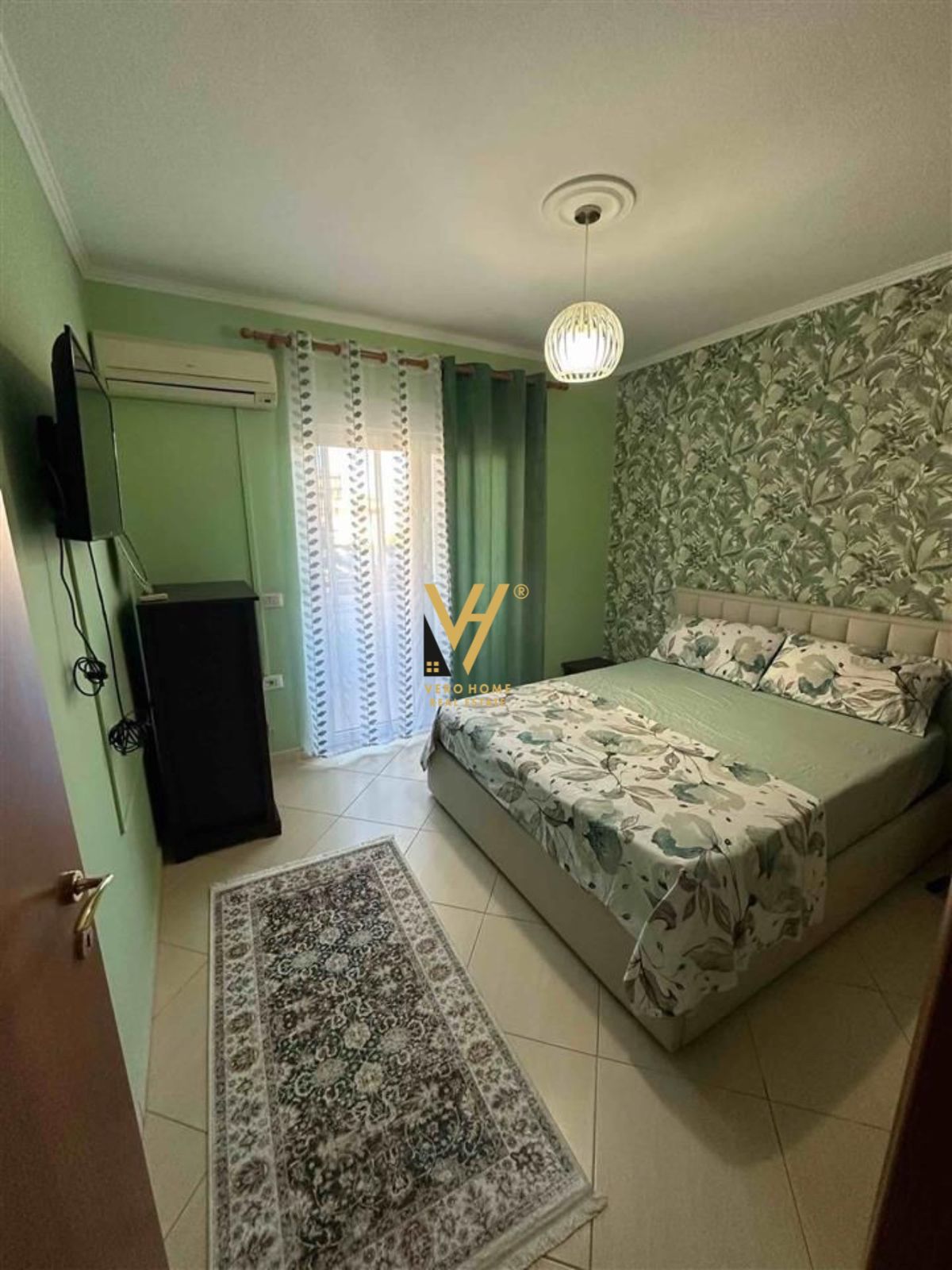 APARTAMENT 2+1 ME QERA TEK AIR ALBANIA 1.000 EURO