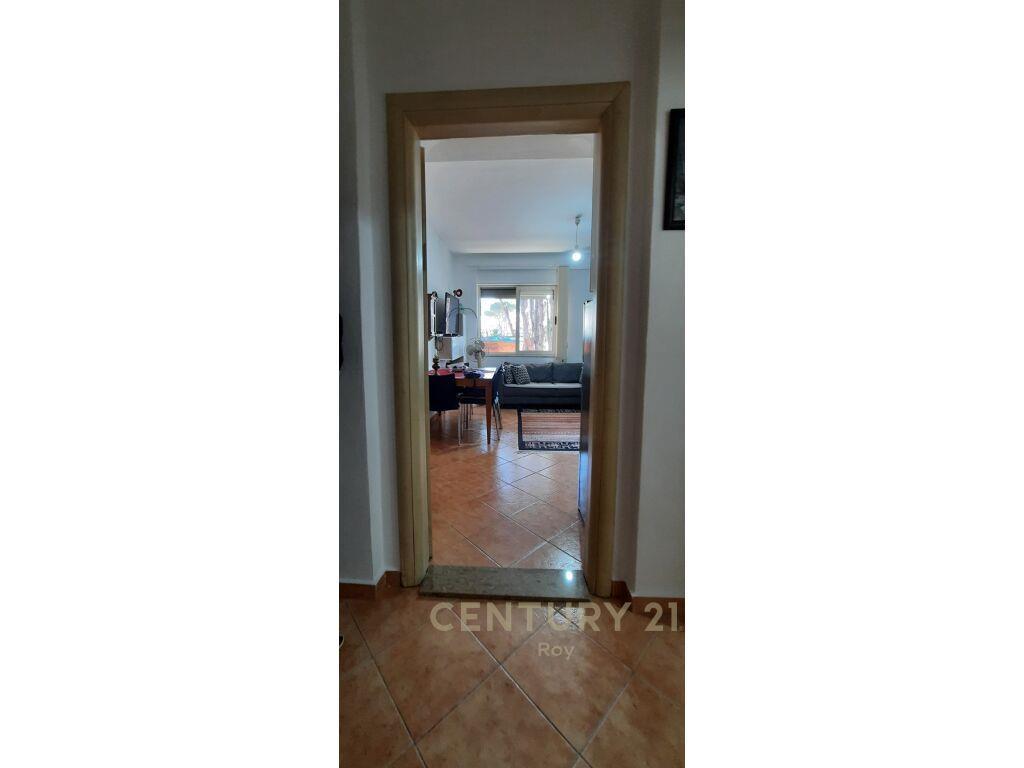 APARTAMENT 1+1 PER SHITJE TE MALI I ROBIT PRANE DETIT !!!