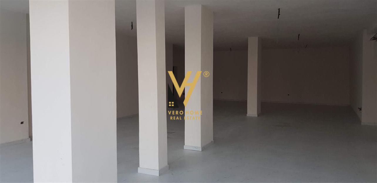 JEPET AMBIENT 145 M2 ME QERA TEK BRRYLI 1.500 EURO