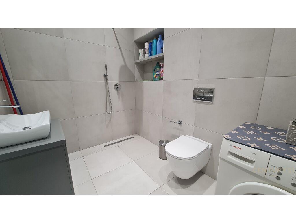Apartament 1+1 i mobiluar te Pallatet Agimi! IRG98670