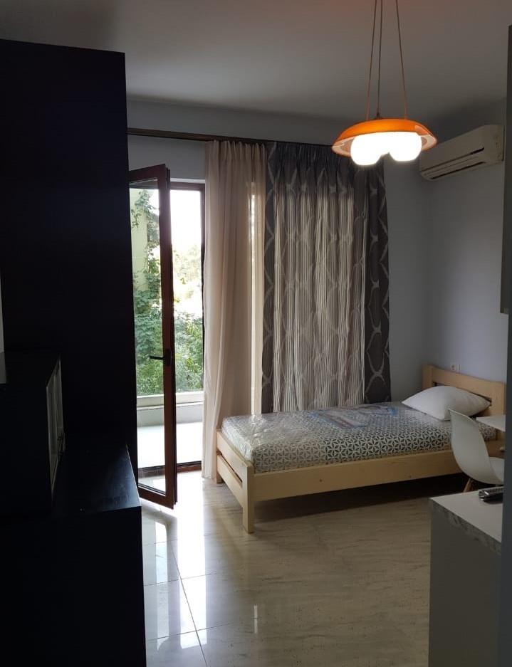 Garsoniere me qera Myslym Shyri