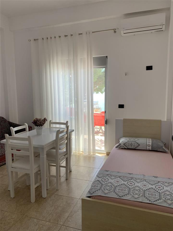 Dhoma plazhi ne Borsh