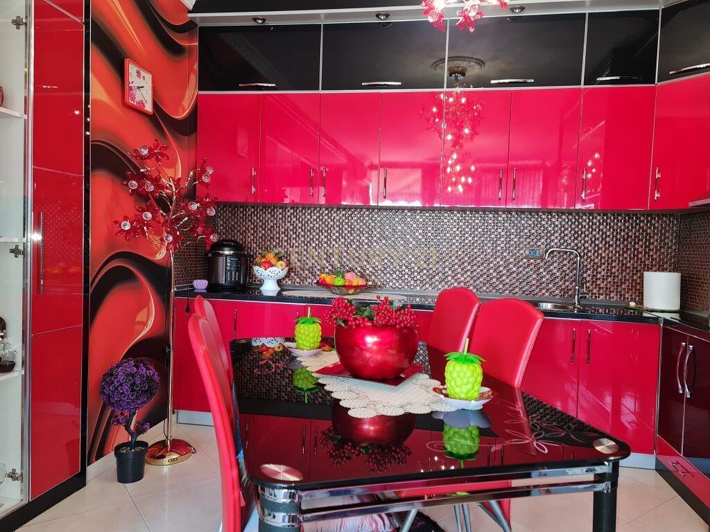 APARTAMENT 2+1 ME QIRA I VENDOSUR NE PORCELAN, prestige97753