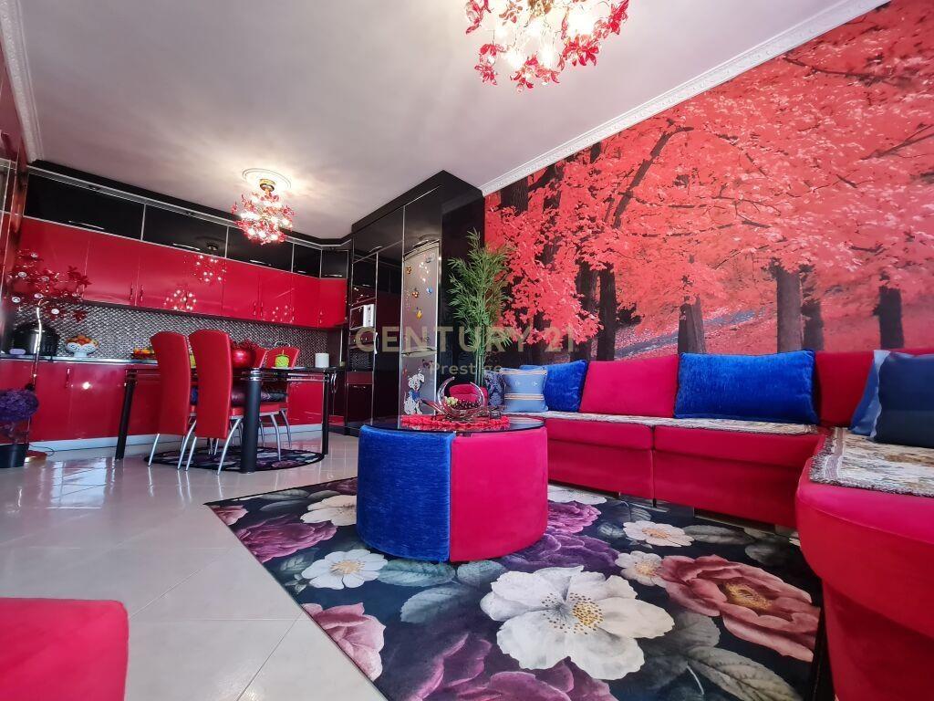 APARTAMENT 2+1 ME QIRA I VENDOSUR NE PORCELAN, prestige97753