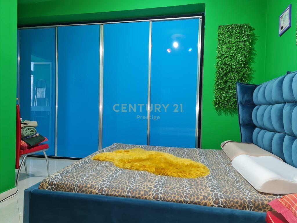 APARTAMENT 2+1 ME QIRA I VENDOSUR NE PORCELAN, prestige97753