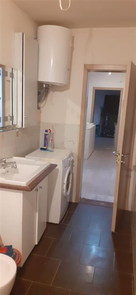 SHITET HYRJA 2+1 LAGJA 15 TETORI KATI – 4 BANIM