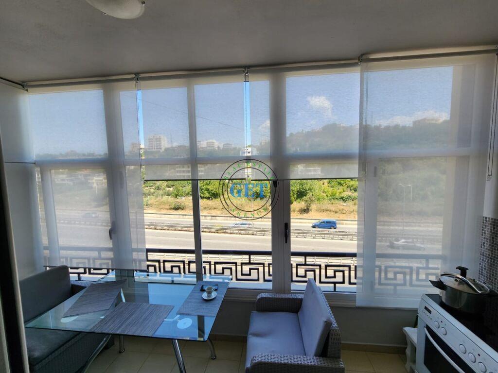 Shiten 2 apartamente, Shkembi i Kavajes, Durres