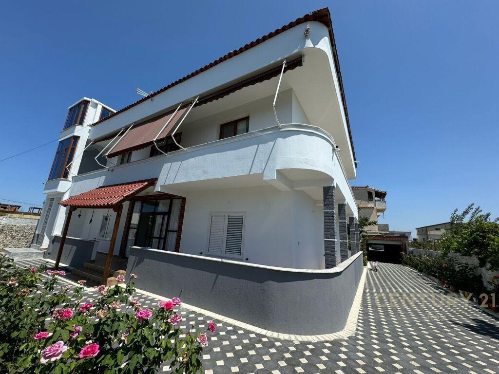 SHITET VILE DY KATESHE NE SPITALLE !