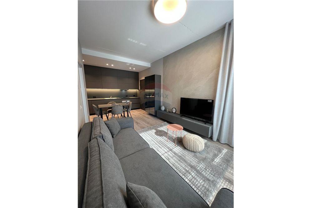 APARTAMENT 1+1 PER QERA TE RRUGA E KAVAJES