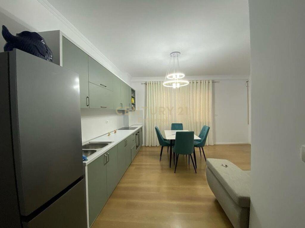 Qira | Apartament 2+1 | Selitë 500 € | 97 m2