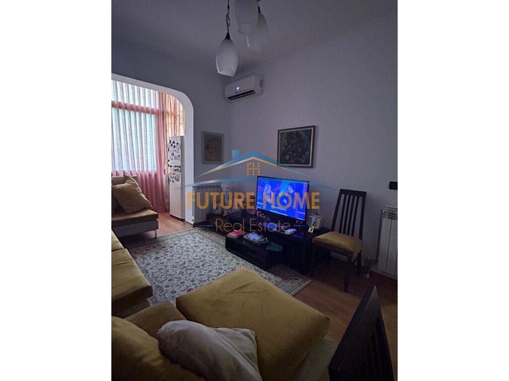 apartament me qera 1+1,