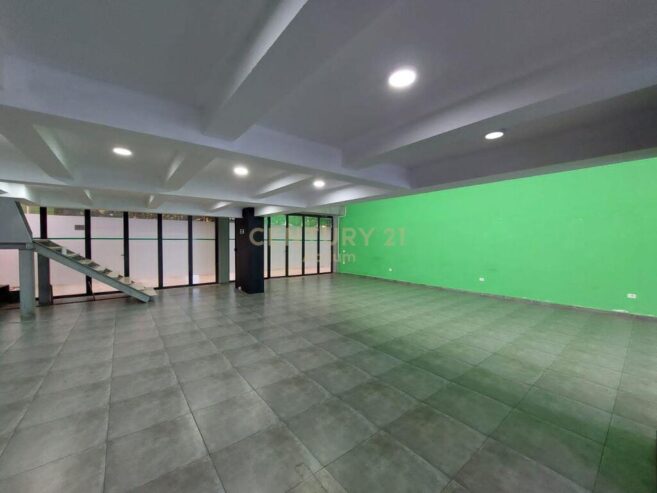 JEPET ME QIRA AMBIENT KOMERCIAL PRANE PAZARIT TE RI