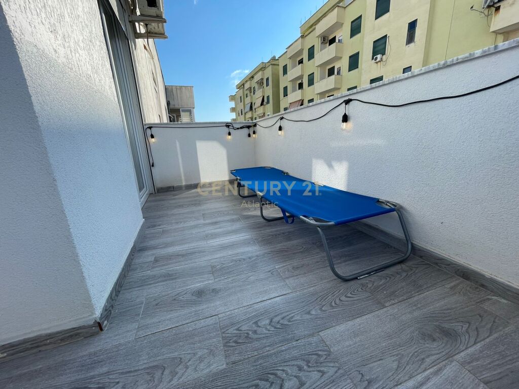 SHITET APARTAMENT 2+1 NE PLAZH RROTA KUQE!