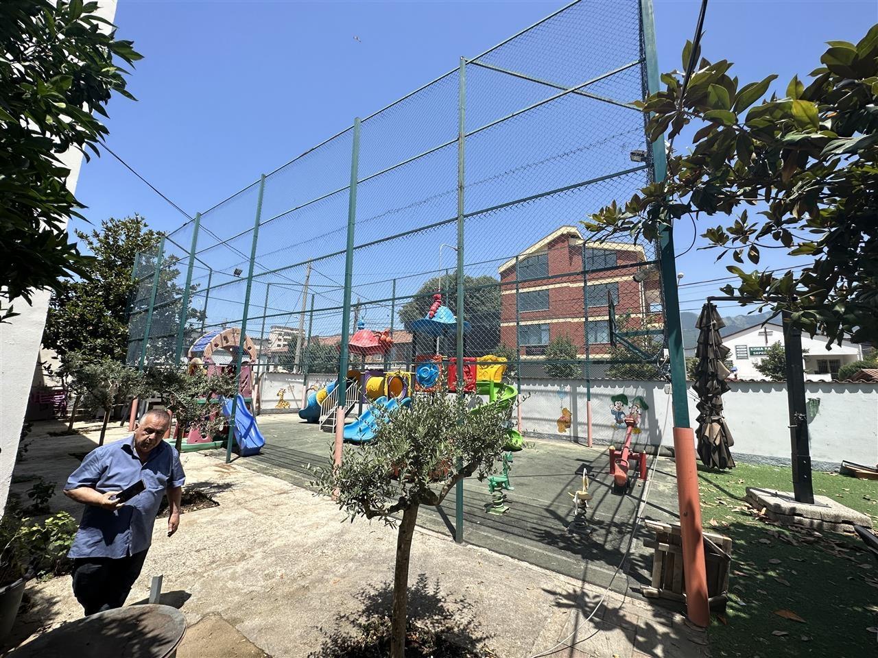 jepet vile me qera kinostudio perball shkolles gjon buzuku