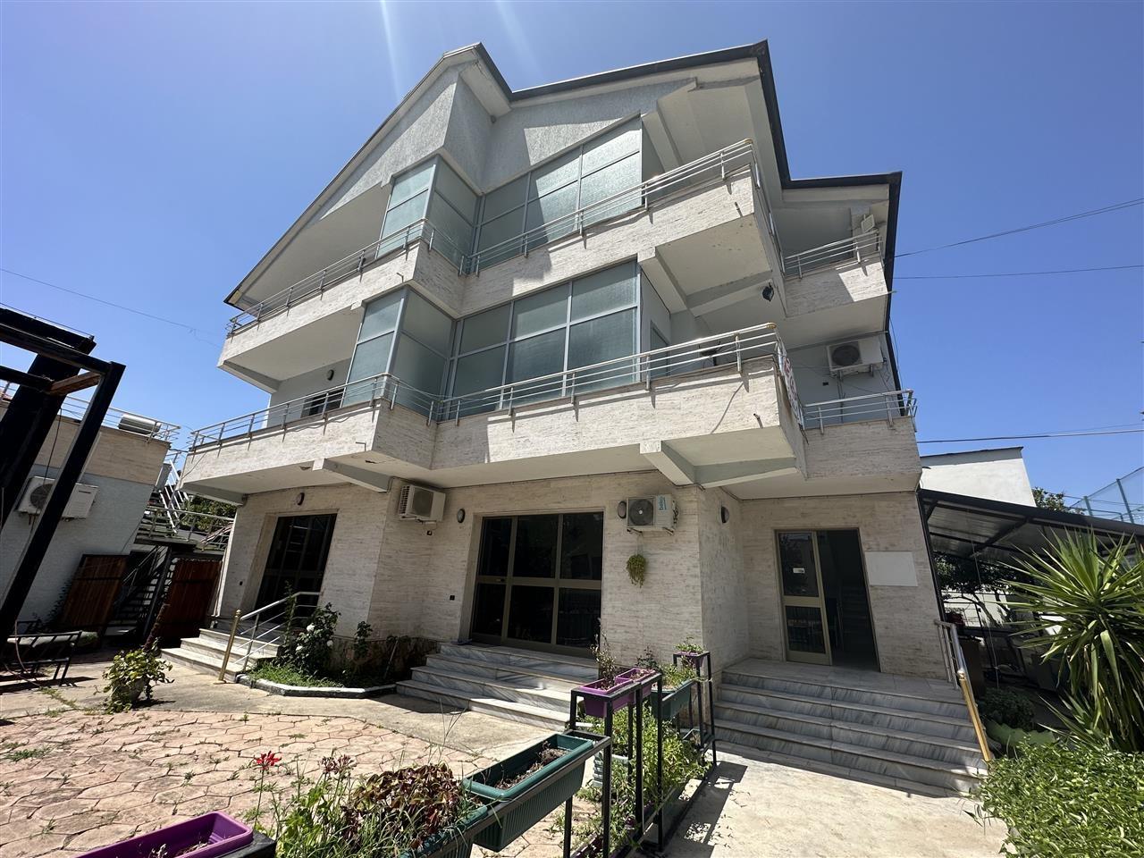 jepet vile me qera kinostudio perball shkolles gjon buzuku