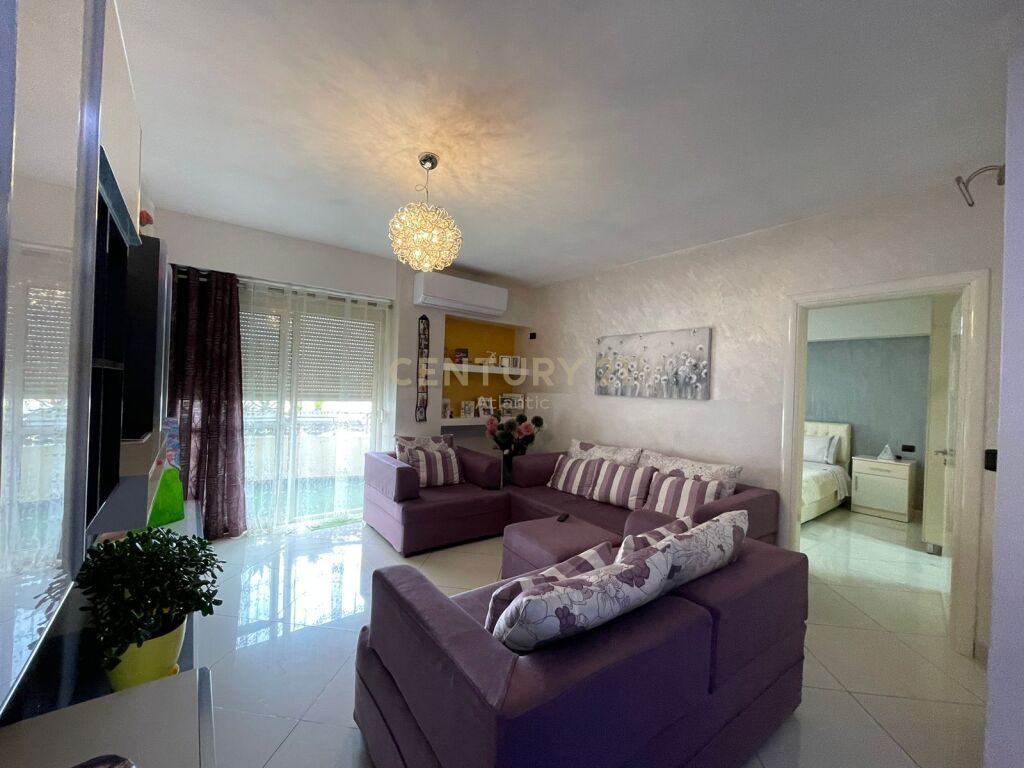 SHITET APARTAMENT 2+1+2TUALETE NE PLAZH RROTA E KU