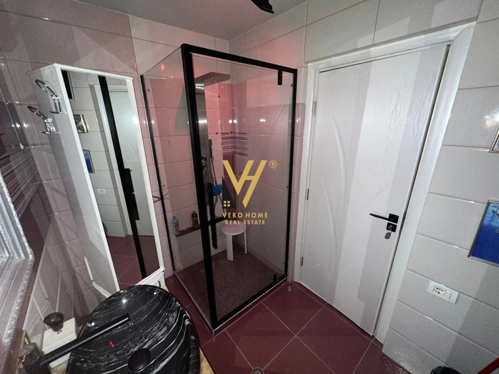 SHITET APARTAMENT 2+1+BLK TE ISH BLLOKU 350.000 EU