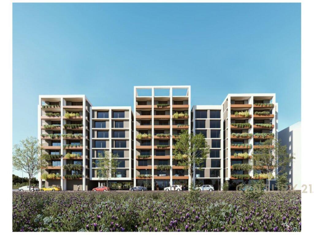 SHITET DUPLEX NE GOLEM,TEK MIAMI BEACH!