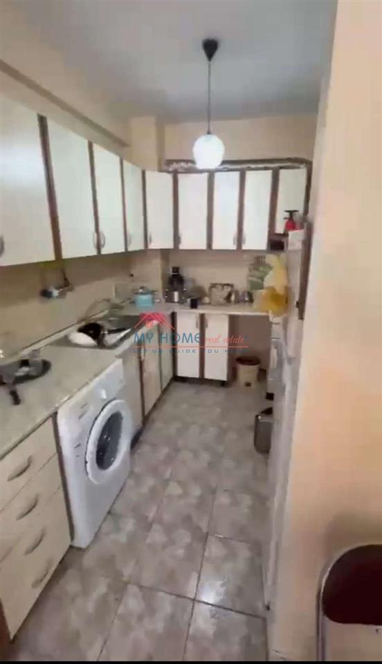 Apartamenti 2+1 ne Shitje tek Pazari i ri