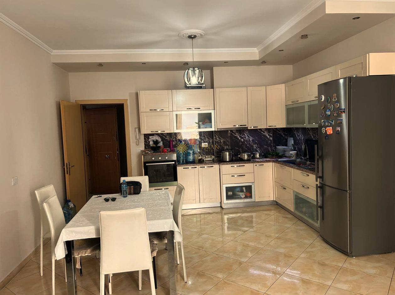 APARTAMENT 2+1 NË SHITJE, YZBERISHT
