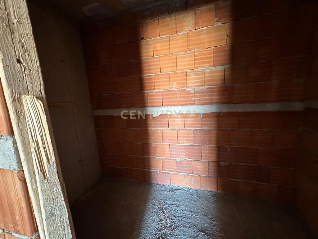 EKSKLUZIVE! SHITET APARTAMENT 2+1+2 KOMPLEKS TE RI GOLEM