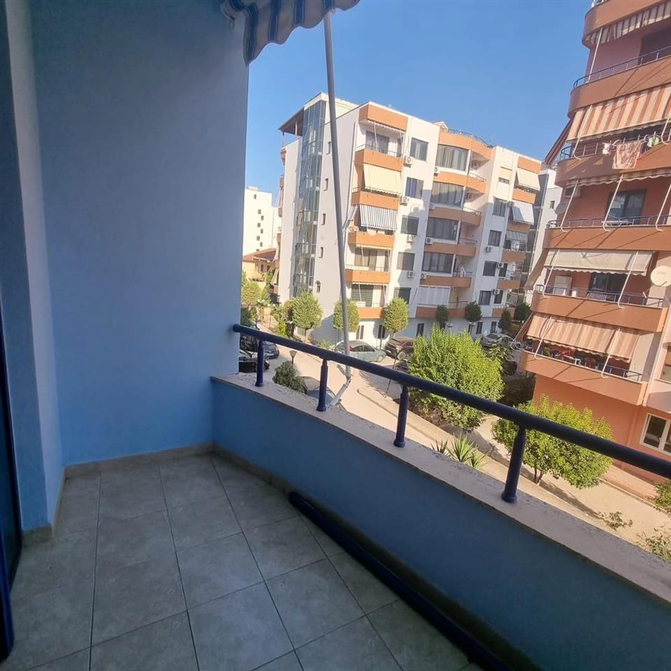 shitet garsoniere Miami 2