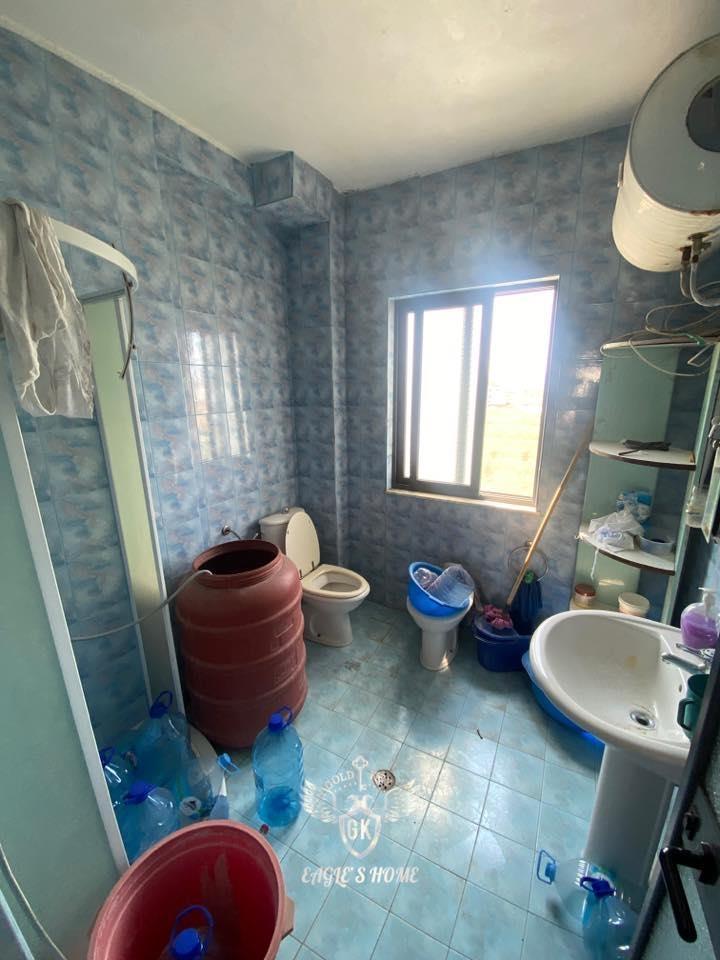 Shitet Apartament• 1+1 me 2 ballkone