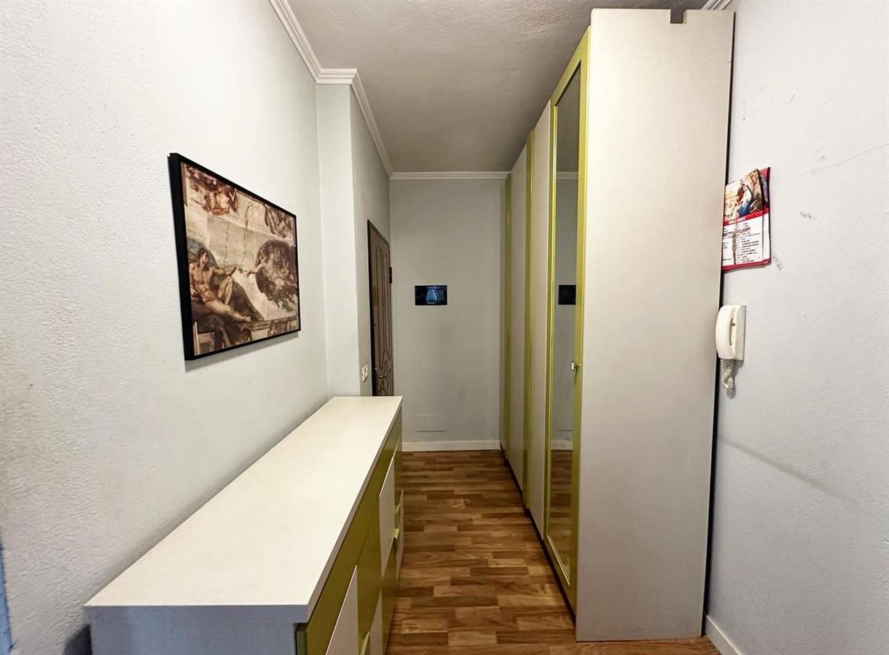 Shitet shtepi 2+1+1 me 2 ballkone 103 m2 drit natyrale