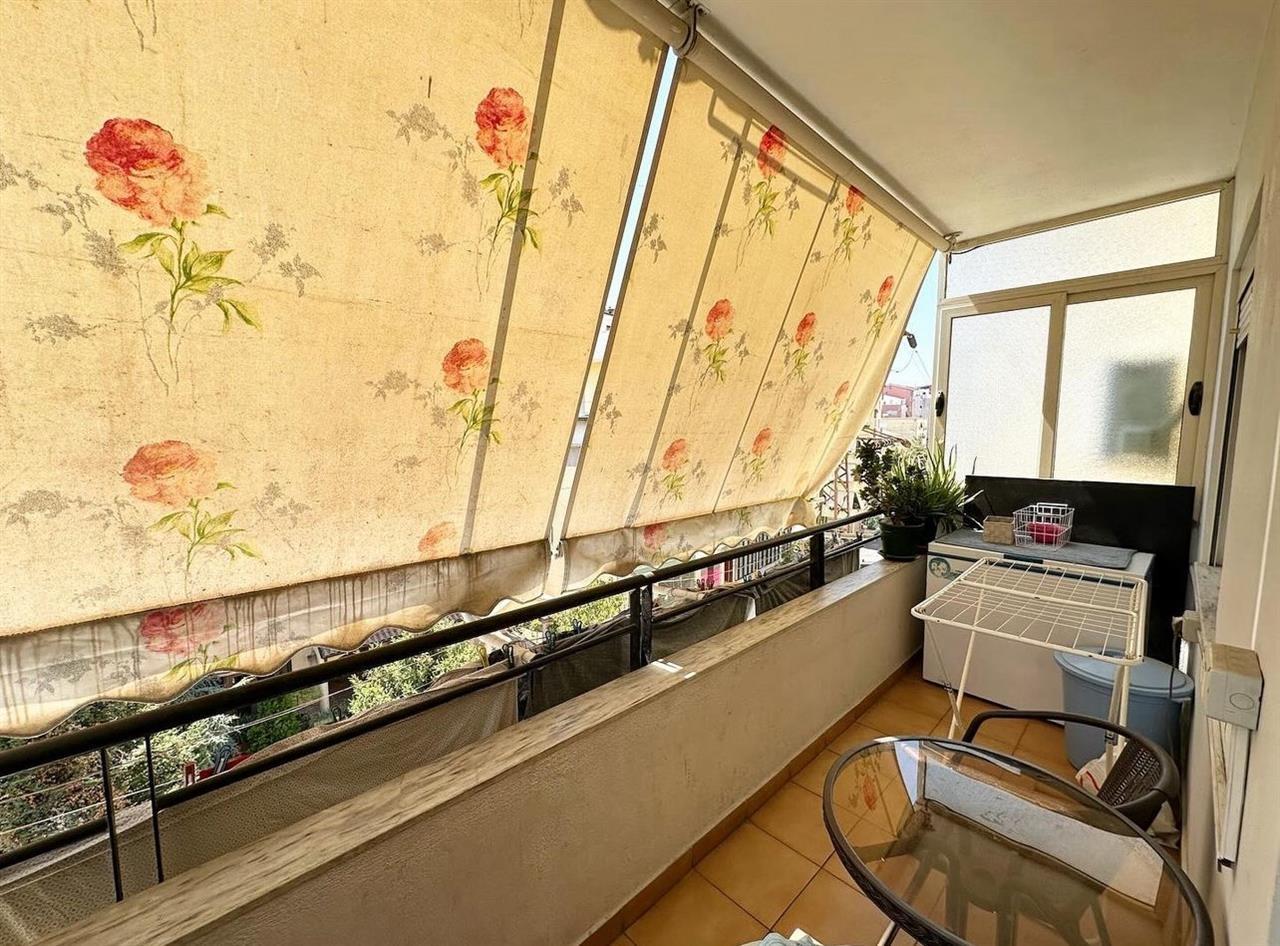 Shitet shtepi 2+1+1 me 2 ballkone 103 m2 drit natyrale