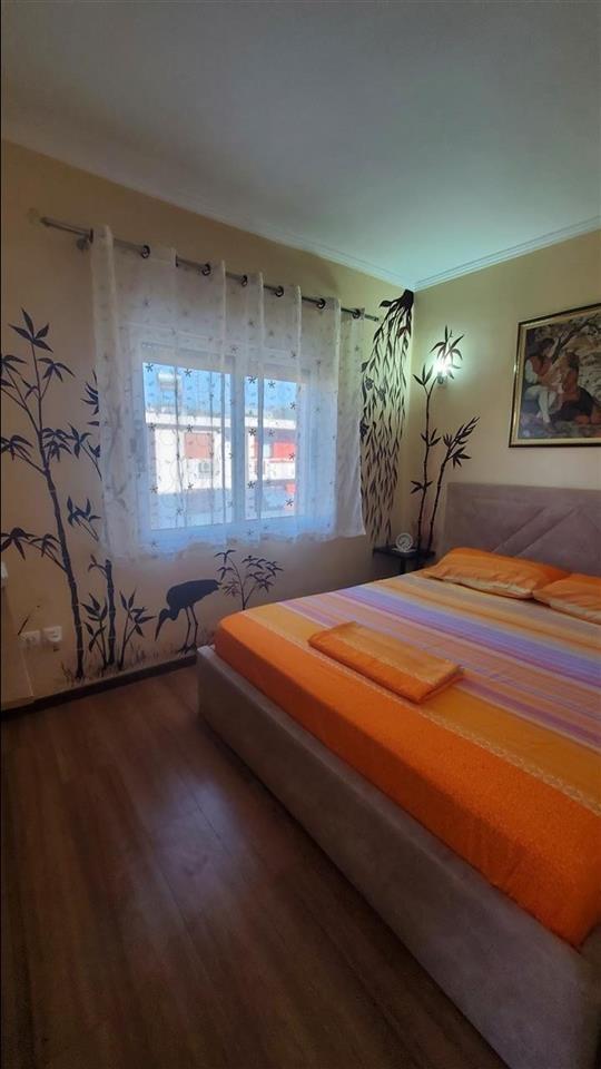 Shtepi te Albano Romina