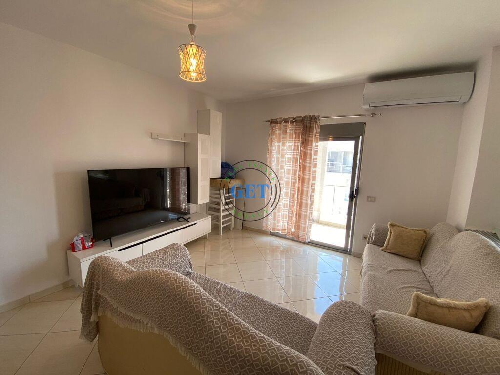 Qira, Apartament 2+1+2 , Stacioni i Trenit, Durrës