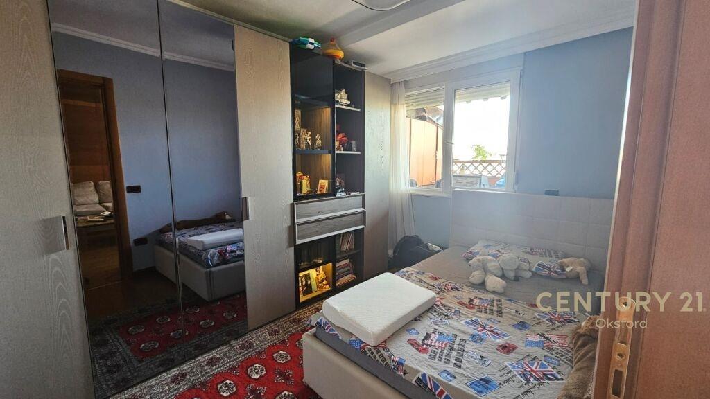 Shitet | Apartament 3+1+2+Post Parkimi | Ish Ekspozita