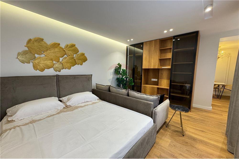 Super Studio/apartament luksoz per pershitje!