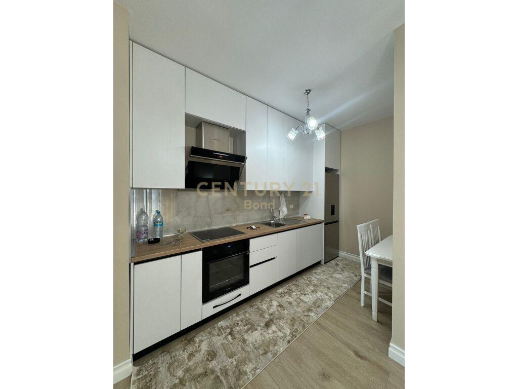 Apartament 1+1 me qera ne Porcelan te Klani