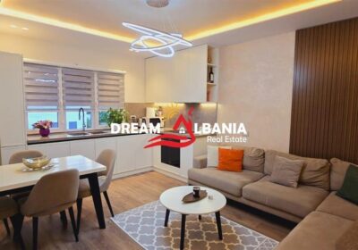Shitet super apartament luksoz 2+1 ne Yzberisht