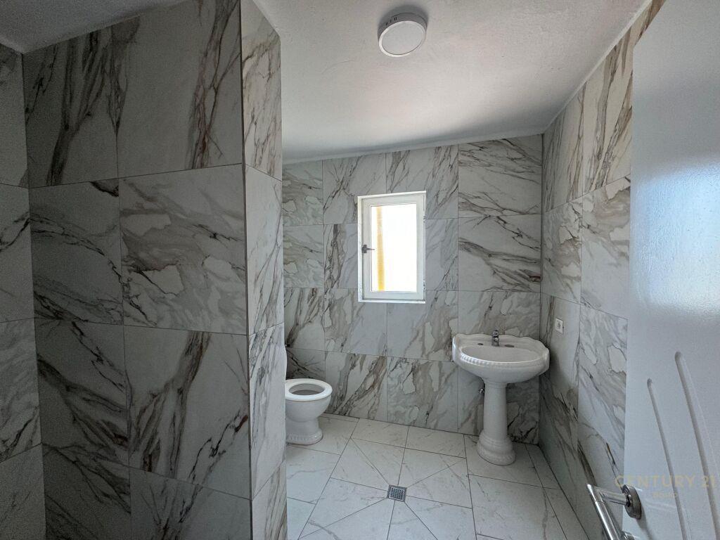 Shitet | Apartament 1+1 | Rruga e Dibrës | € 85 000 | 103m²